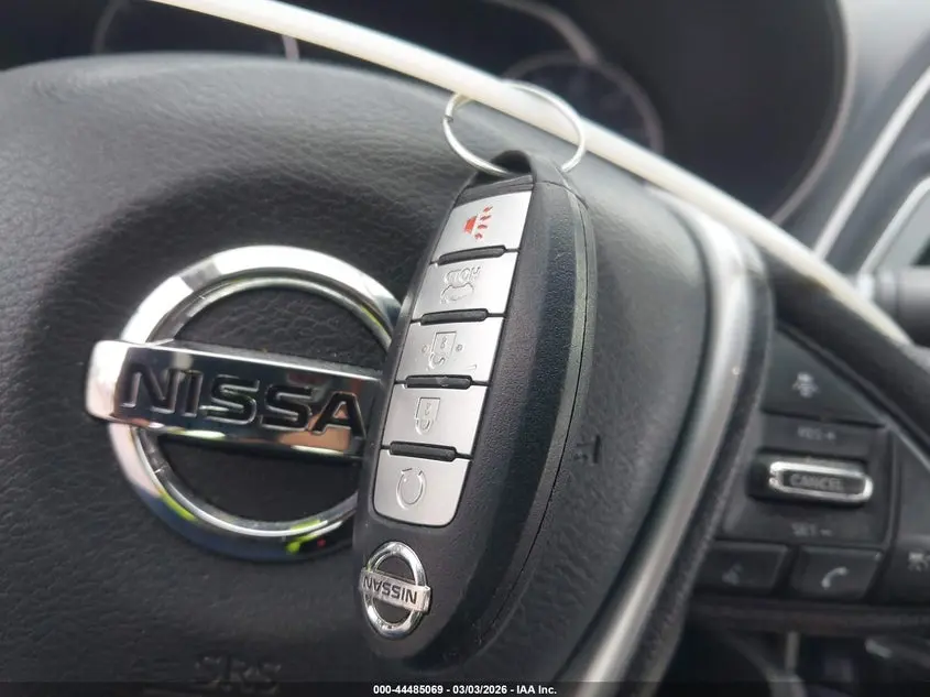 2017 NISSAN MAXIMA 3.5 SL