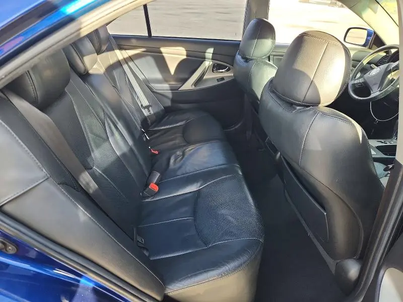 2011 TOYOTA CAMRY BASE  