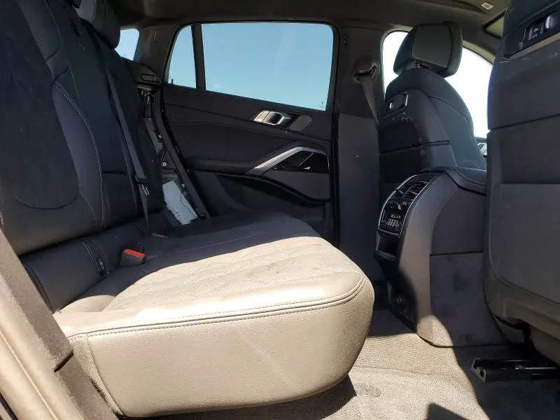 2026 BMW X6 XDRIVE40I  