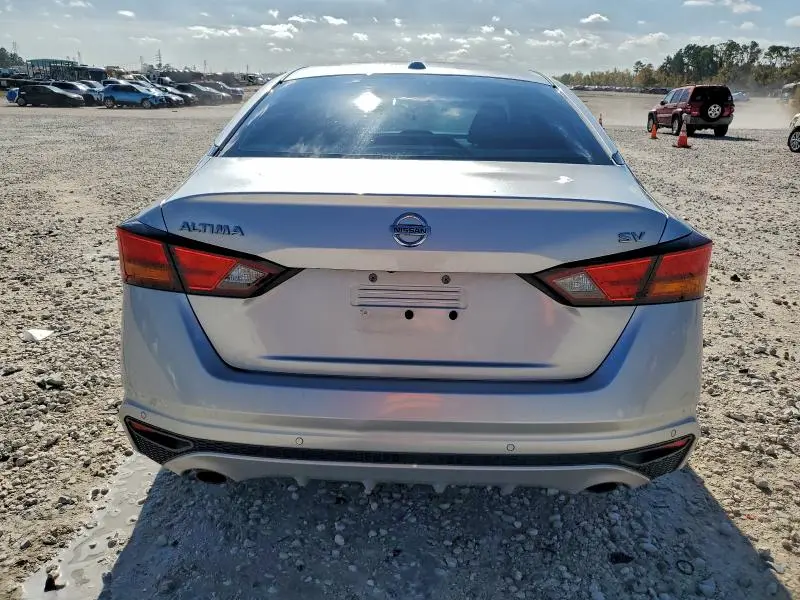 2019 NISSAN ALTIMA SV  