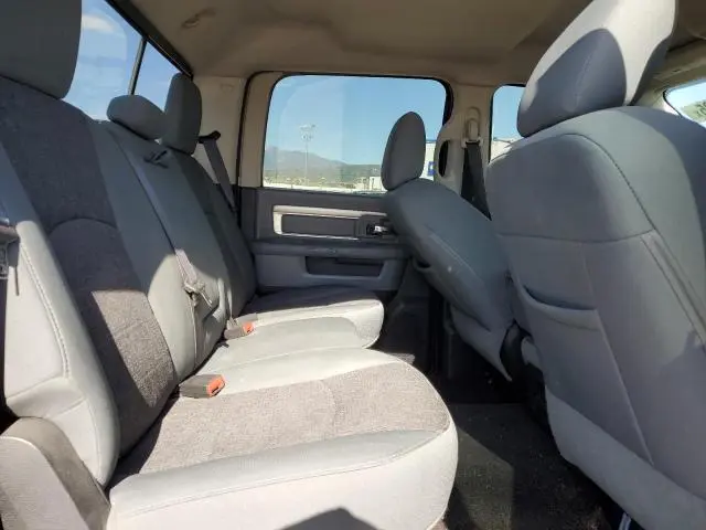 2015 RAM 1500 SLT  