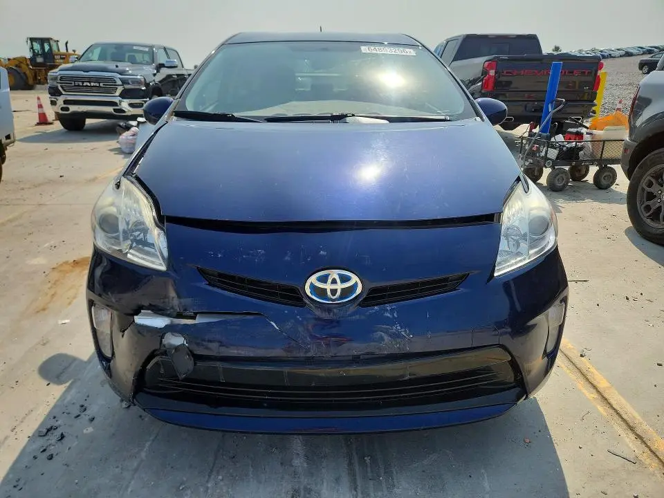 2014 TOYOTA PRIUS TWO  