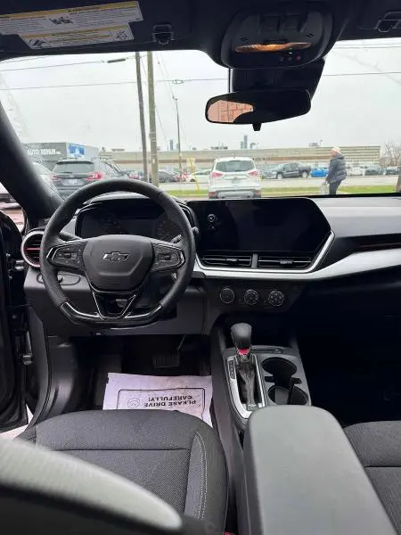 2025 CHEVROLET TRAX 1RS  