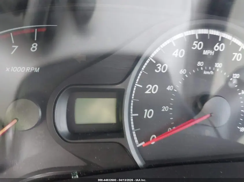 2013 TOYOTA SIENNA L V6 7 PASSENGER