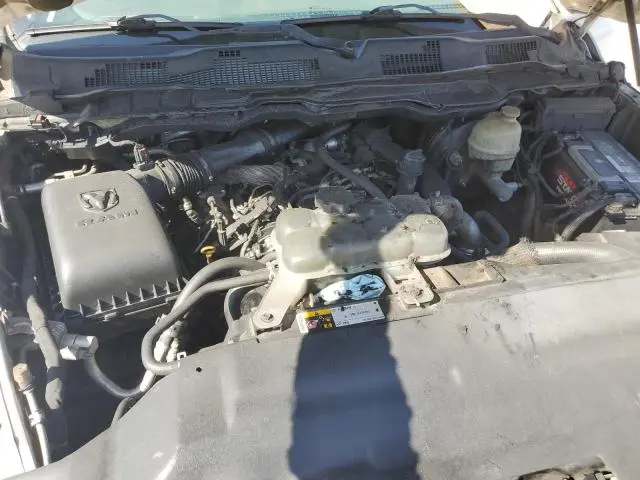 2015 RAM 1500 ST  