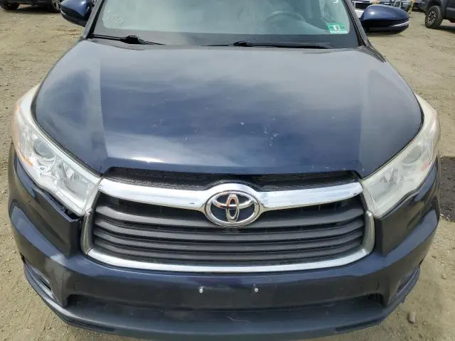 2015 TOYOTA HIGHLANDER LE  