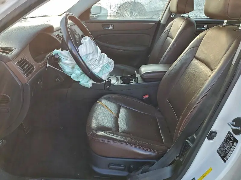 2010 HYUNDAI GENESIS 4.6L  