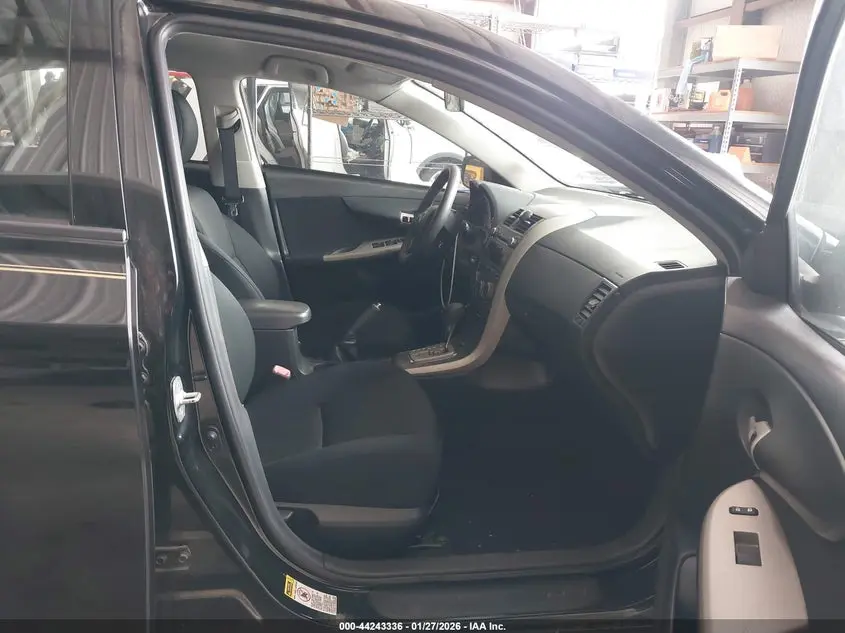 2011 TOYOTA COROLLA S