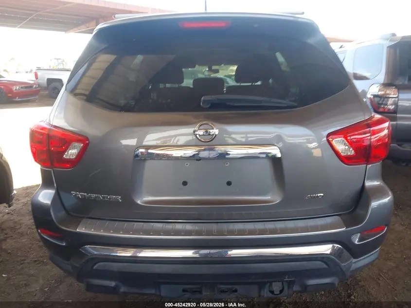 2017 NISSAN PATHFINDER S