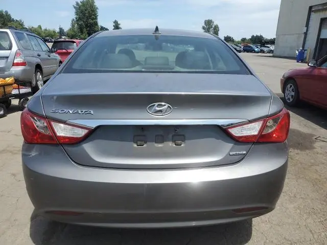 2011 HYUNDAI SONATA SE  