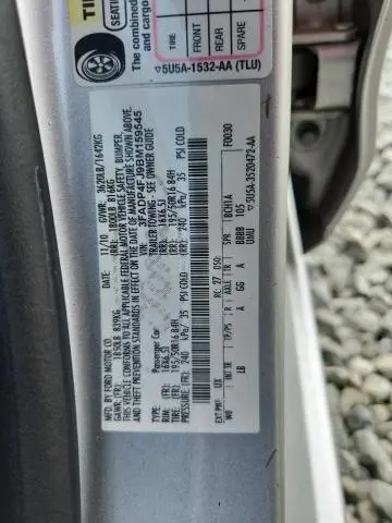 2011 FORD FIESTA SES  