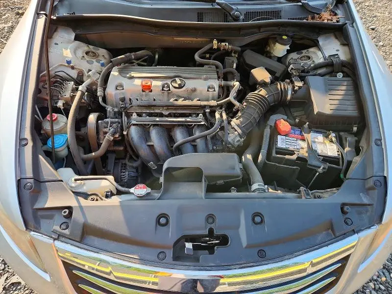 2011 HONDA ACCORD SE  
