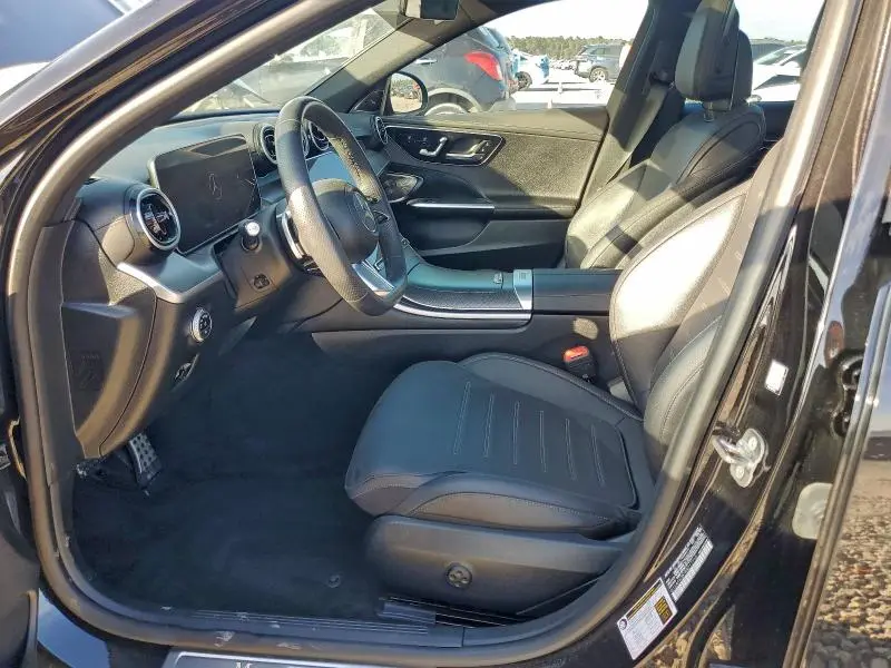 2024 MERCEDES-BENZ C 300  