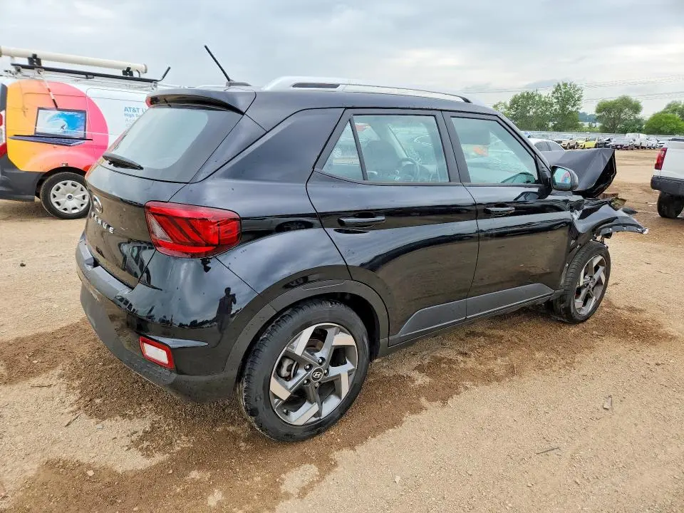 2024 HYUNDAI VENUE SEL  
