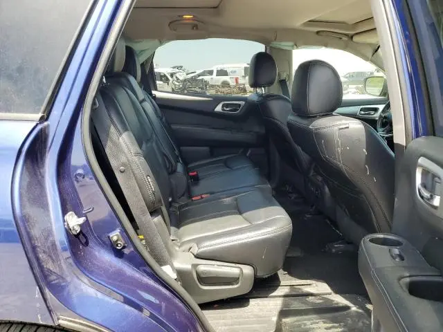 2019 NISSAN PATHFINDER S  