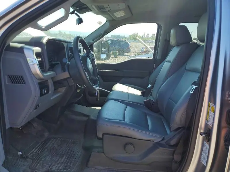 2023 FORD F250 SD XL 4WD 6.8L V8 CREW CAB