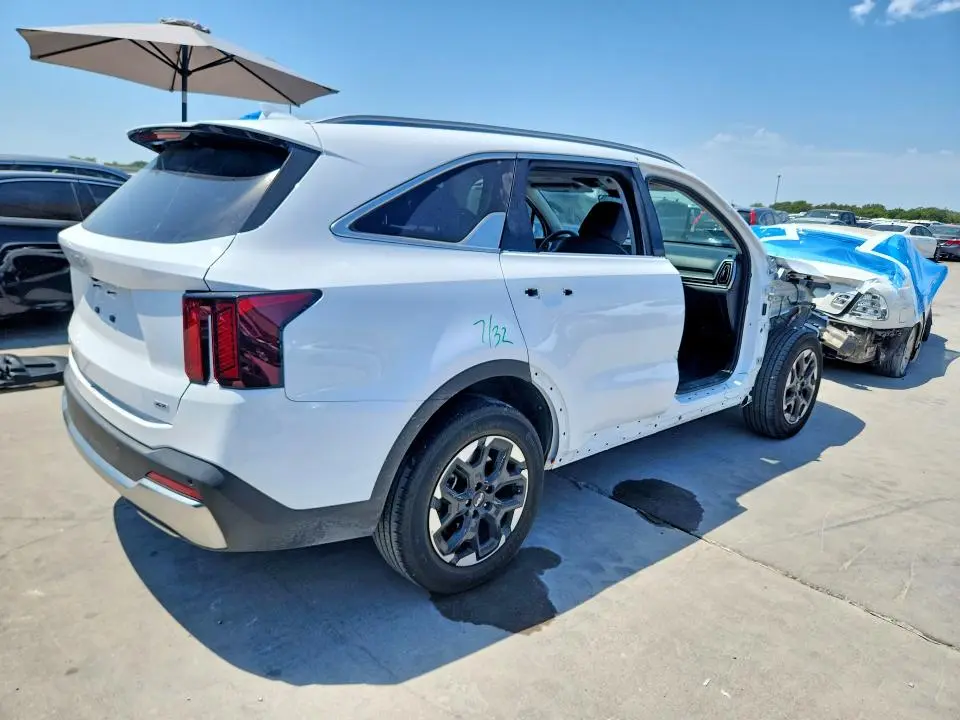 2024 KIA SORENTO S  