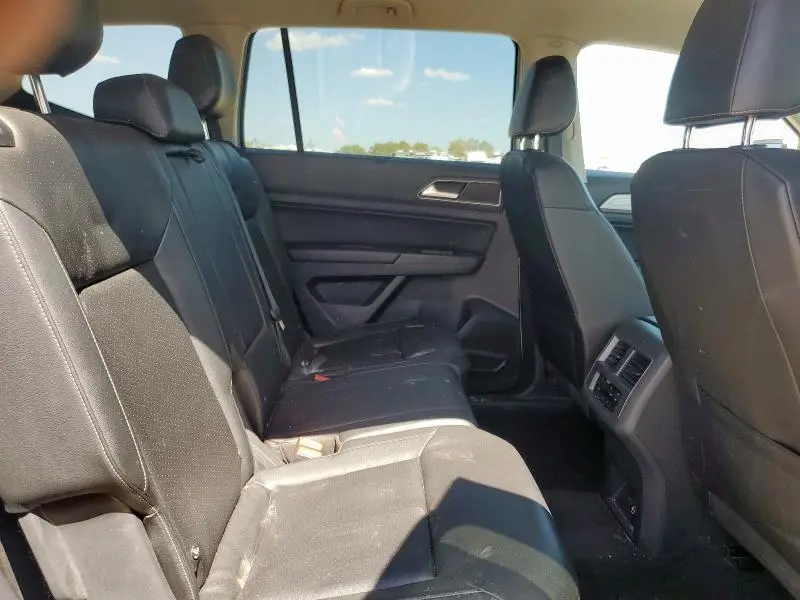 2018 VOLKSWAGEN ATLAS SE  