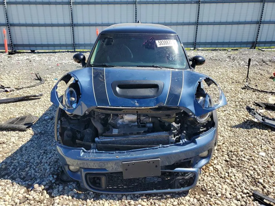 2011 MINI COOPER S  