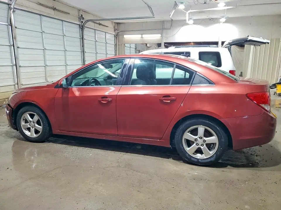 2012 CHEVROLET CRUZE LT  