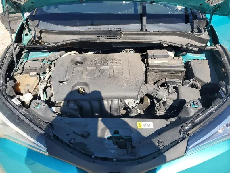 2018 TOYOTA C-HR XLE  