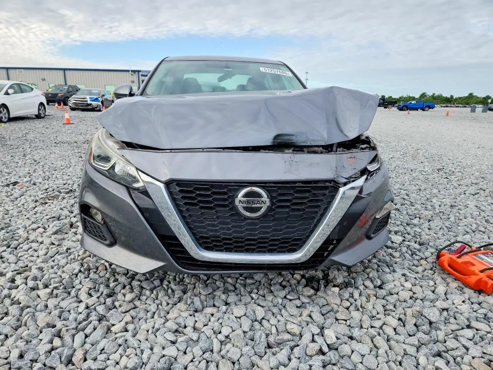 2019 NISSAN ALTIMA S  
