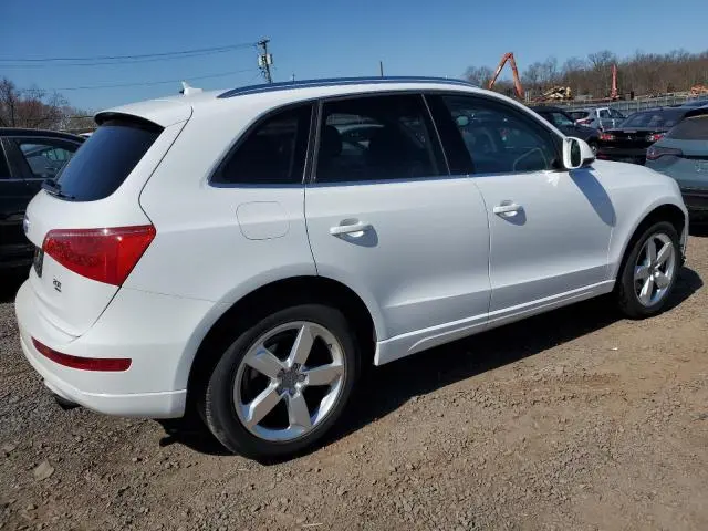 2011 AUDI Q5 PREMIUM PLUS  