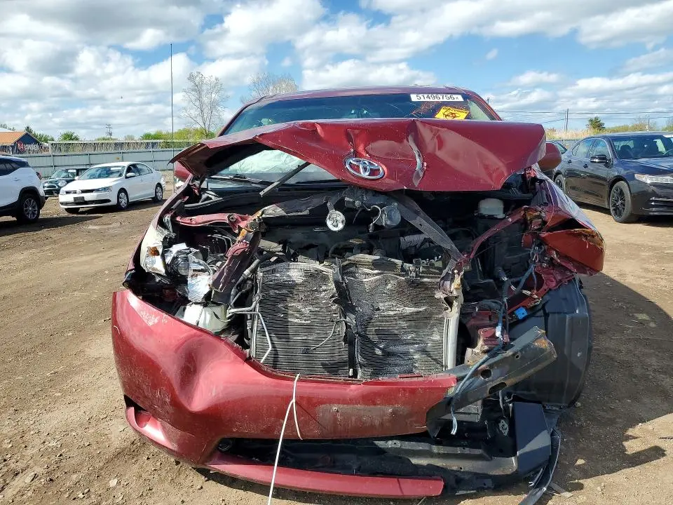 2012 TOYOTA SIENNA XLE 8-PASSENGER  