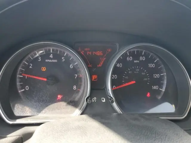 2012 NISSAN VERSA S  