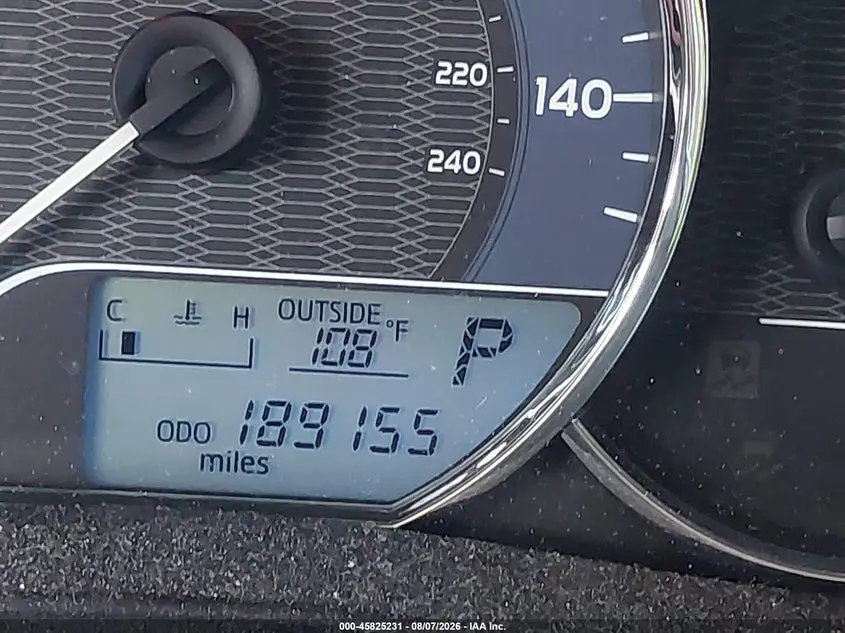 2014 TOYOTA COROLLA LE PLUS