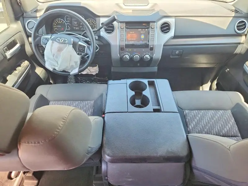 2019 TOYOTA TUNDRA SR5  