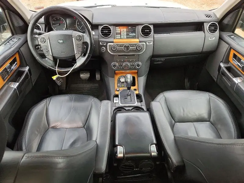 2013 LAND ROVER LR4 HSE LUXURY  