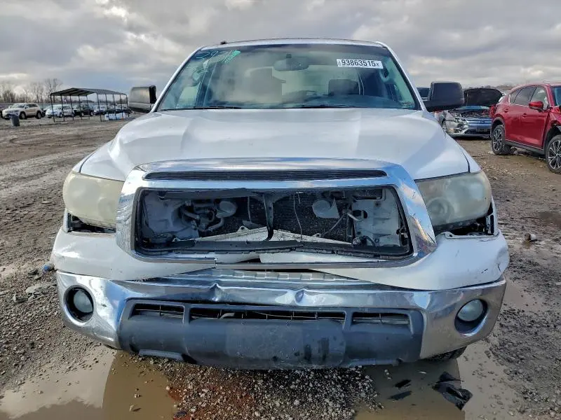 2011 TOYOTA TUNDRA CREWMAX SR5  