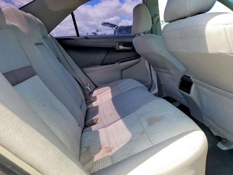 2014 TOYOTA CAMRY LE  