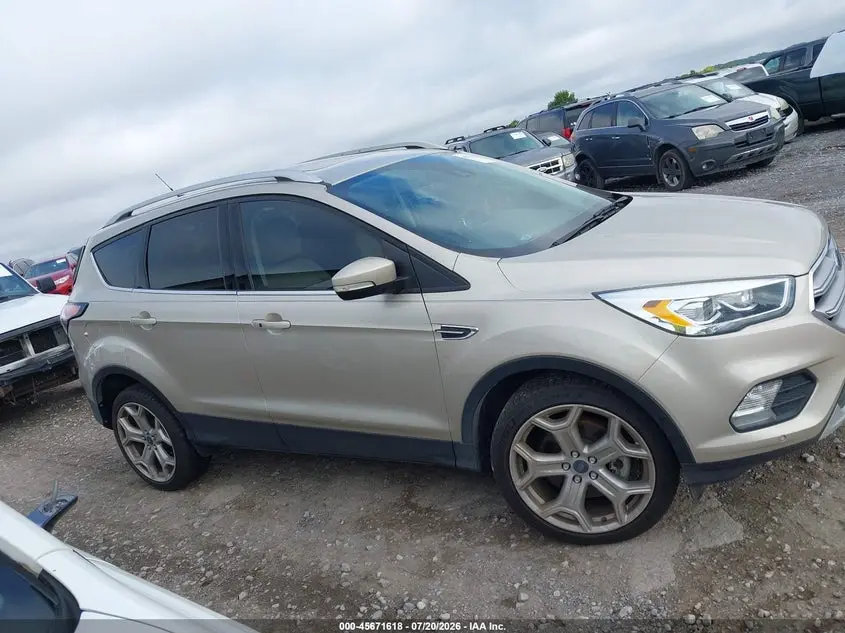 2017 FORD ESCAPE TITANIUM