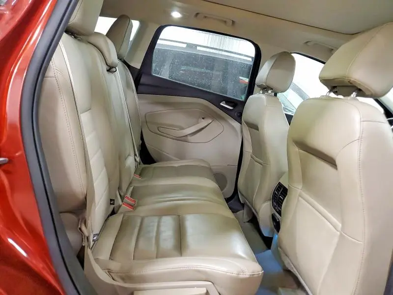 2016 FORD ESCAPE TITANIUM  