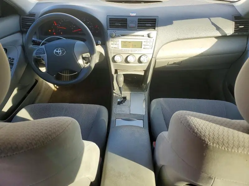 2011 TOYOTA CAMRY BASE  