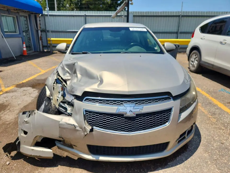 2012 CHEVROLET CRUZE LT  