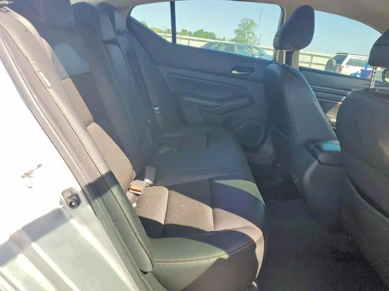 2020 NISSAN ALTIMA SR  
