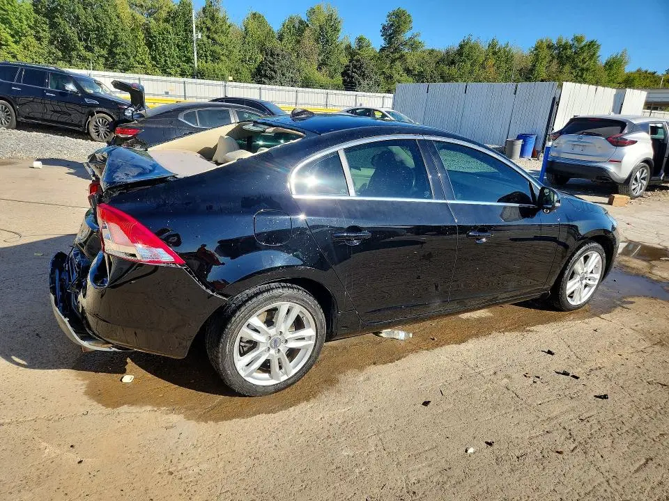 2013 VOLVO S60 T5  