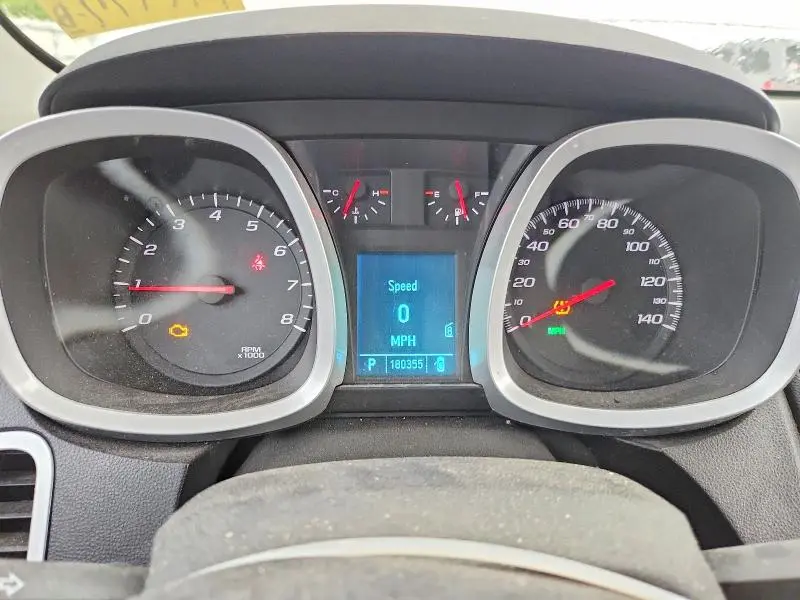 2011 CHEVROLET EQUINOX LT  