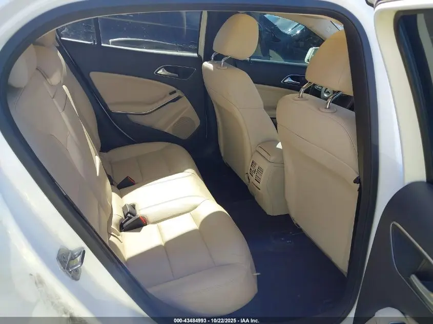 2019 MERCEDES-BENZ GLA 250 4MATIC