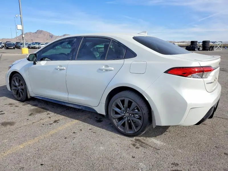 2023 TOYOTA COROLLA SE  