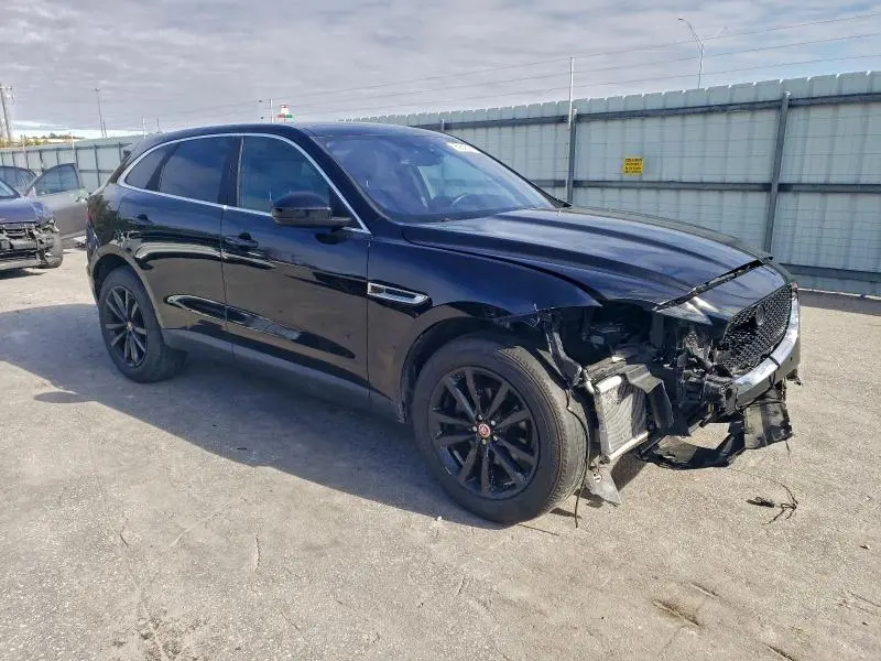 2017 JAGUAR F-PACE PRESTIGE  