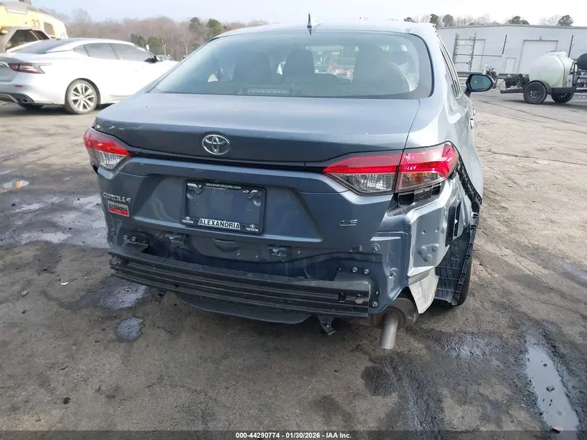 2025 TOYOTA COROLLA LE