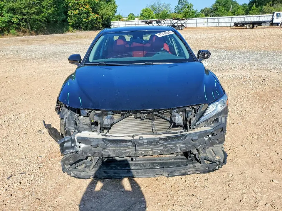 2020 TOYOTA CAMRY XSE  