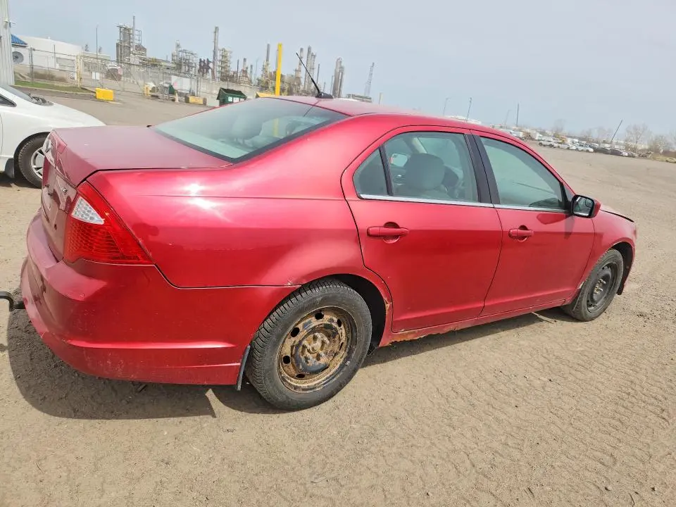 2011 FORD FUSION SE  