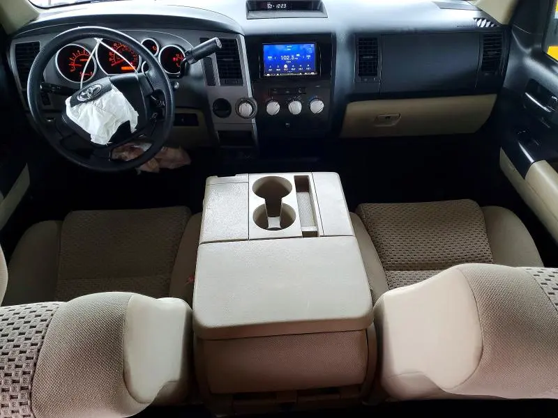 2013 TOYOTA TUNDRA DOUBLE CAB SR5  