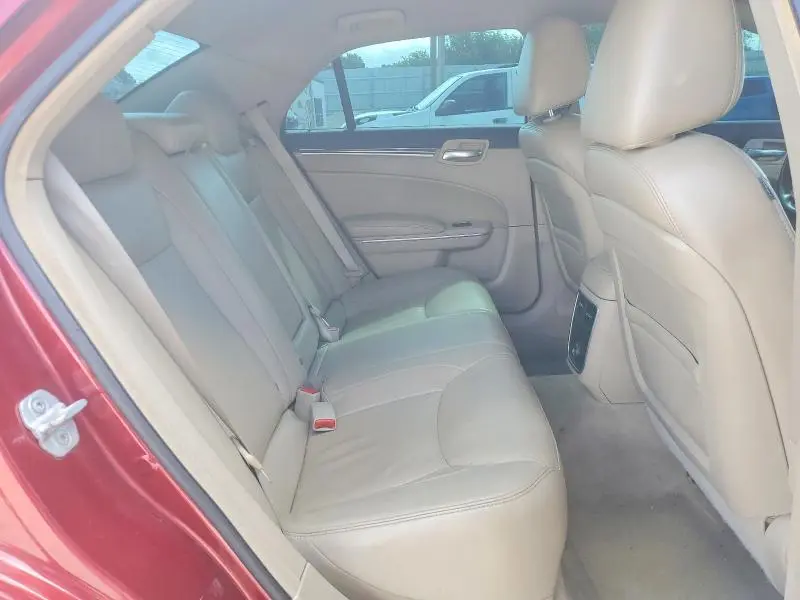 2012 CHRYSLER 300 LIMITED  