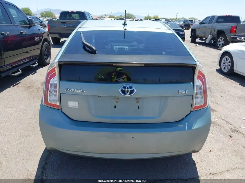 2013 TOYOTA PRIUS FIVE